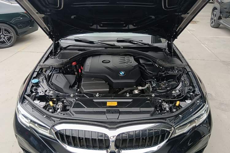 Used BMW 3 Series 2021 Facelifted 320Li M Sport Package Engine Bay