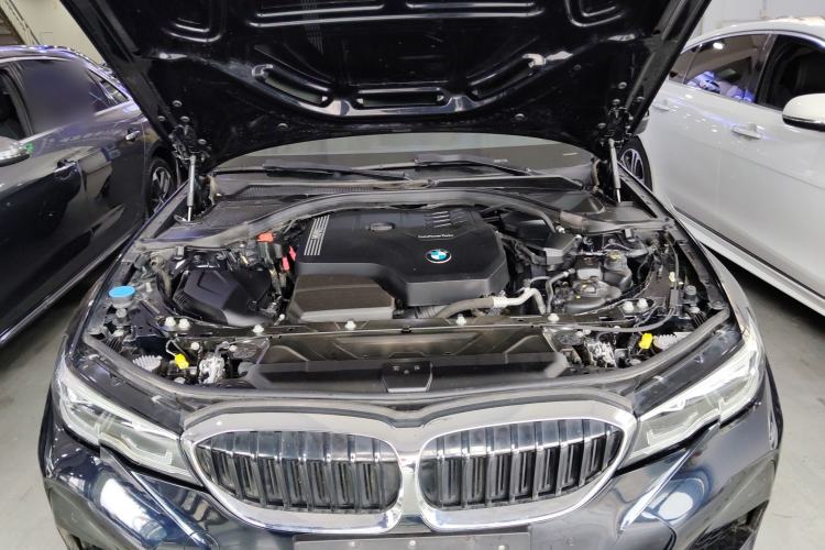 Used BMW 3 Series 2021 325Li M Sport Package Engine Bay