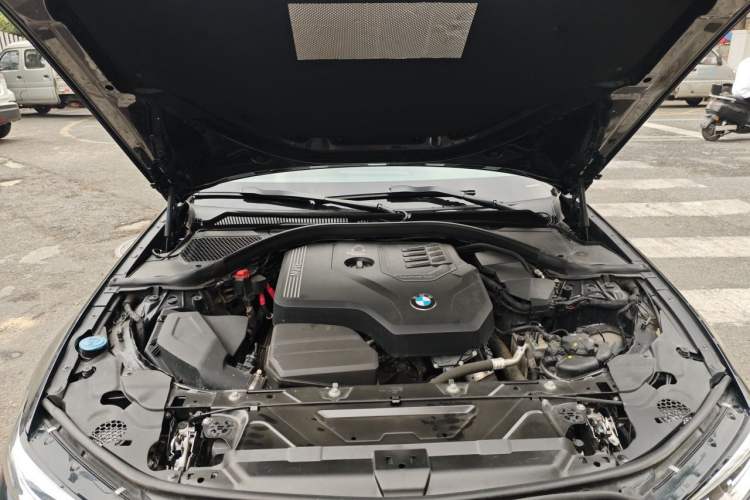 Used BMW 3 Series 2021 Restyled 325Li M Sport Package Engine Bay