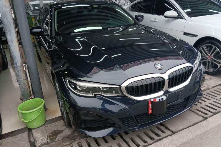 Used BMW 3 Series 2021 Restyled 325Li M Sport Package Exterior 1