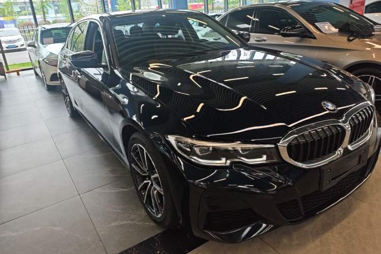 Used BMW 3 Series 2021 Facelifted 320Li M Sport Package Exterior 1