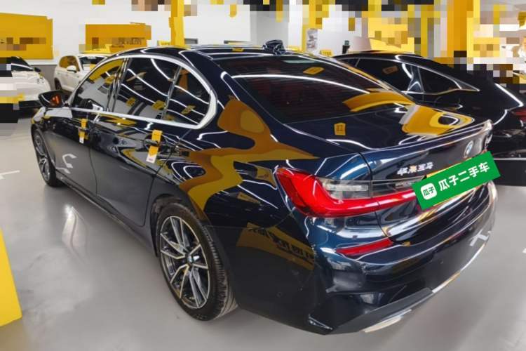 Used BMW 3 Series 2021 Restyled 325Li M Sport Package Exterior 2