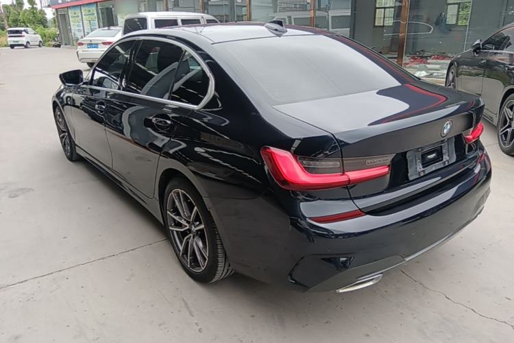 Used BMW 3 Series 2021 Facelifted 320Li M Sport Package Exterior 2