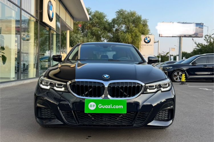 Used BMW 3 Series 2021 320Li M Sport Package Exterior 3
