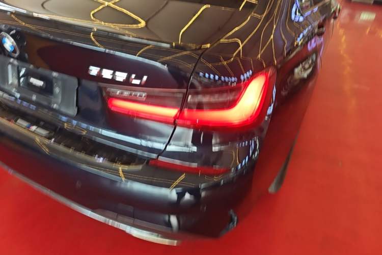 Used BMW 3 Series 2021 Restyled 325Li M Sport Package Exterior 3