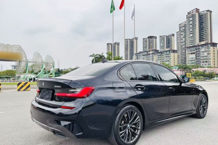Used BMW 3 Series 2021 Second Facelift 330i M Sport Night Edition Package Exterior 3