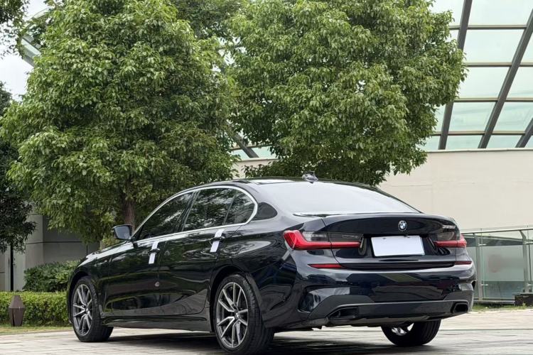 Used BMW 3 Series 2021 Restyled 325Li M Sport Package Exterior 4