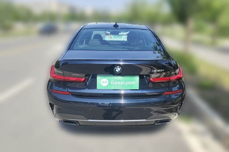 Used BMW 3 Series 2021 Second Facelift 330i M Sport Night Edition Package Exterior 4