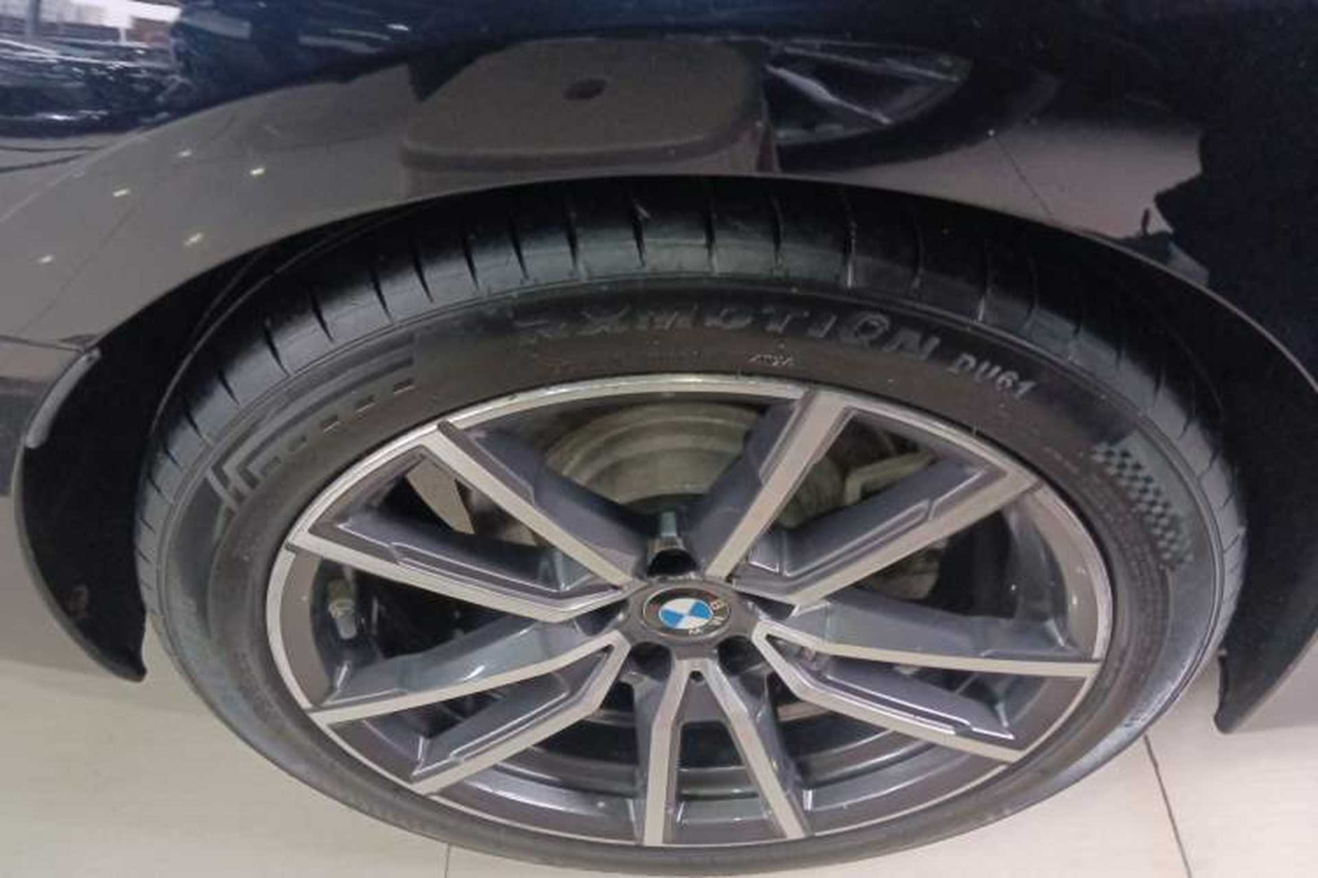 Used BMW 3 Series 2021 Restyled 325Li M Sport Package Exterior 4