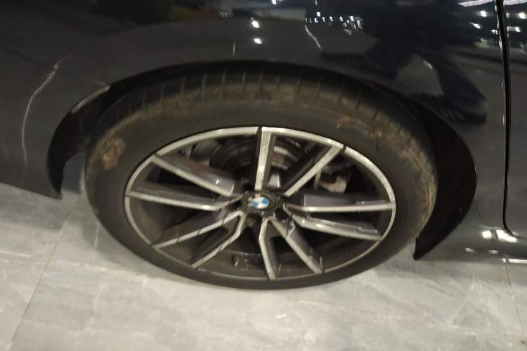 Used BMW 3 Series 2021 Facelifted 320Li M Sport Package Exterior 5