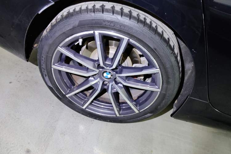 Used BMW 3 Series 2021 325Li M Sport Package Exterior 5