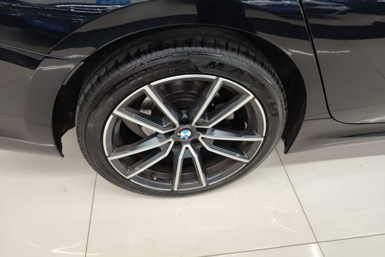 Used BMW 3 Series 2021 Facelifted 320Li M Sport Package Exterior 5