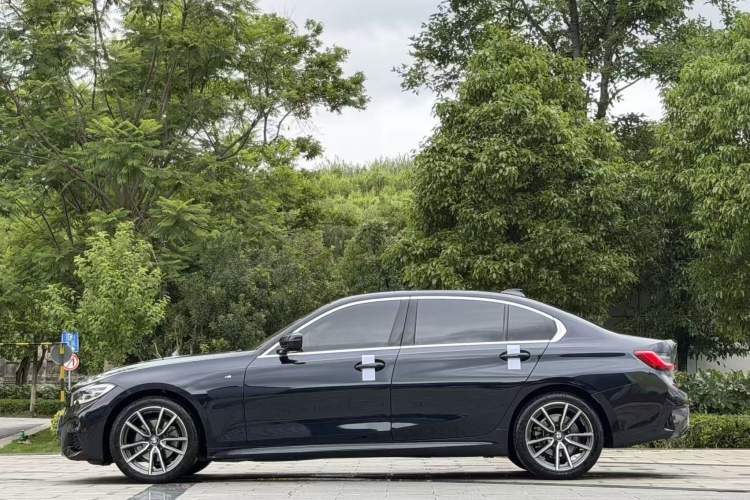 Used BMW 3 Series 2021 Restyled 325Li M Sport Package Exterior 7