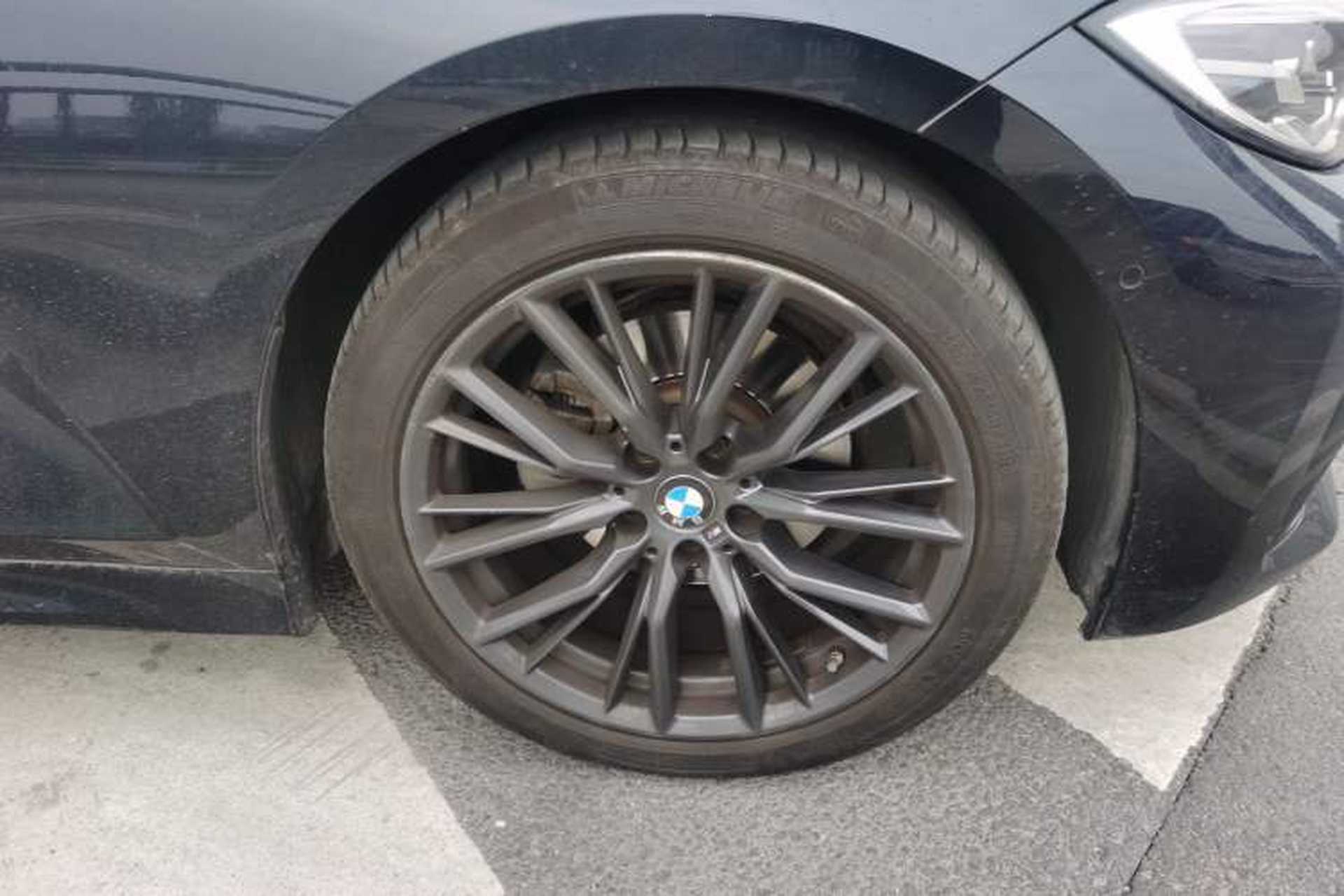 Used BMW 3 Series 2021 325Li M Sport Shadowline Package Exterior 7