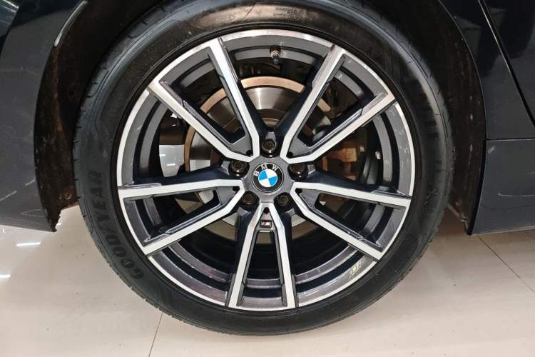 Used BMW 3 Series 2021 325Li M Sport Package Exterior 8