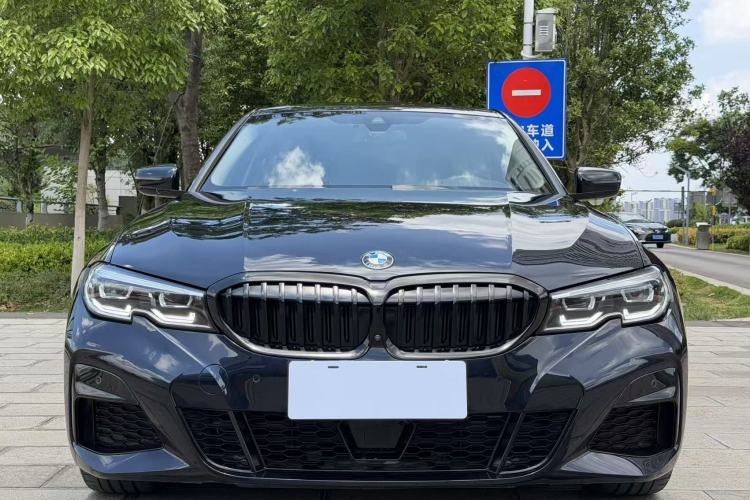 Used BMW 3 Series 2021 Second Facelift 330Li xDrive M Sport Night Edition Package Exterior 8