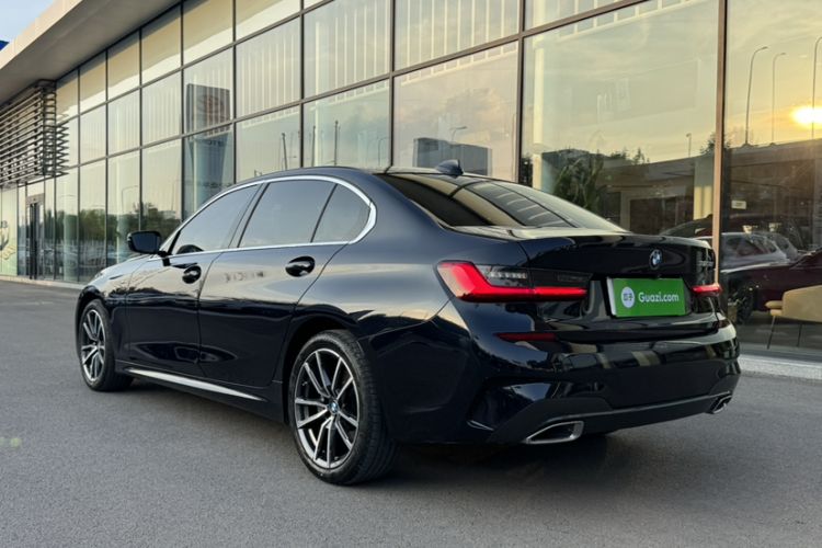 Used BMW 3 Series 2021 320Li M Sport Package Exterior 9