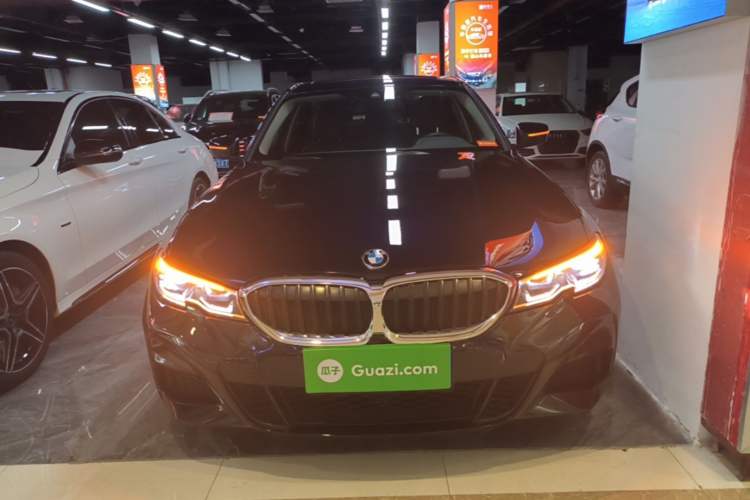 Used BMW 3 Series 2021 Second Facelift 325i M Sport Package Front