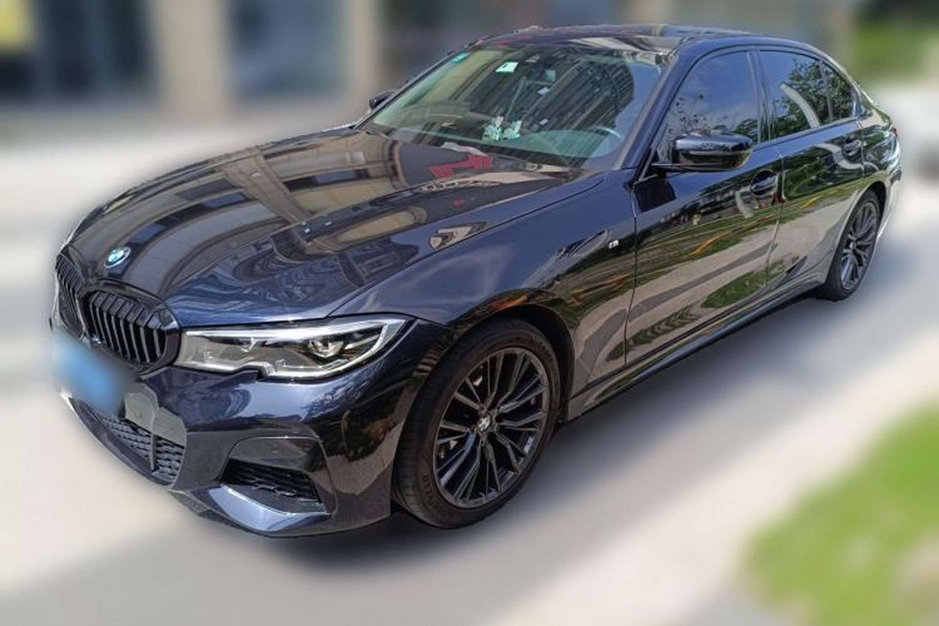 Used BMW 3 Series 2021 Facelifted 325Li M Sport Night Edition Package Front Left 45 Deg