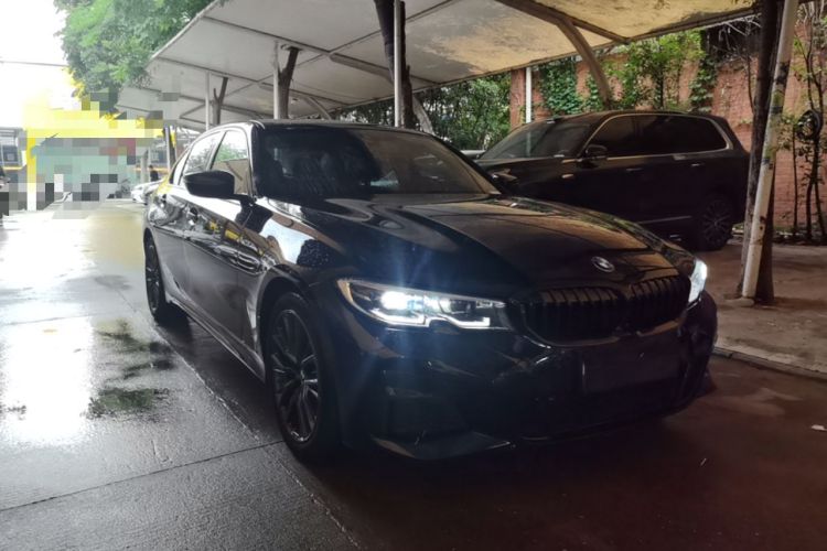 Used BMW 3 Series 2021 325Li M Sport Shadowline Package Front Right 45 Deg