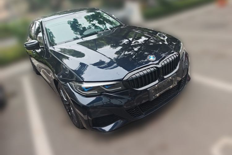 Used BMW 3 Series 2021 Second Facelift 325Li M Sport Night Edition Package Front Right 45 Deg