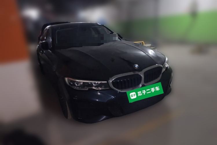 Used BMW 3 Series 2021 Second Facelift 320Li M Sport Package Front Right 45 Deg