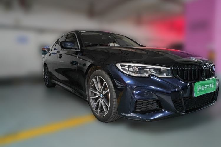 Used BMW 3 Series 2021 325Li M Sport Package Front Right 45 Deg