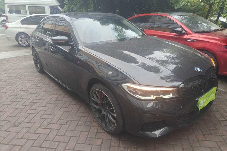 Used BMW 3 Series 2021 330Li xDrive M Sport Night Edition Front Right 45 Deg