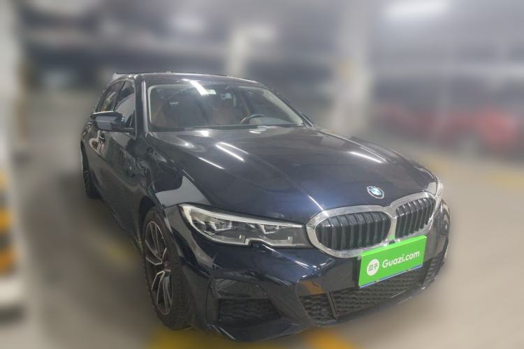 Used BMW 3 Series 2021 Second Facelift 320Li M Sport Package Front Right 45 Deg