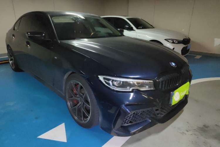 Used BMW 3 Series 2021 Second Facelift 330Li xDrive M Sport Night Edition Package Front Right 45 Deg