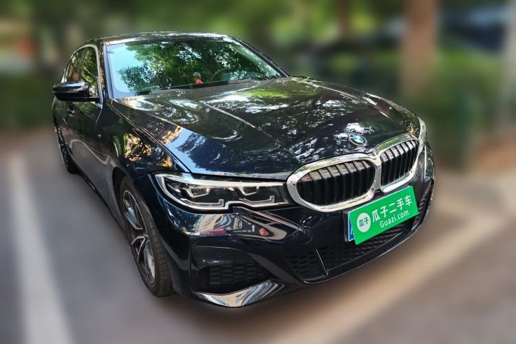 Used BMW 3 Series 2021 325Li M Sport Package Front Right 45 Deg