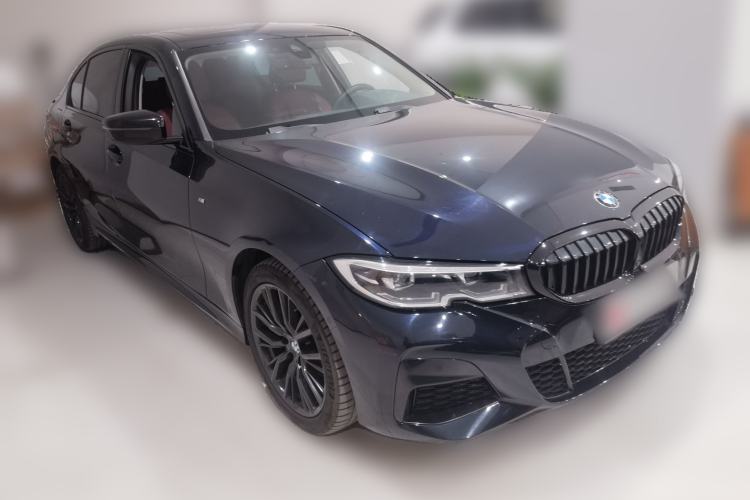Used BMW 3 Series 2021 Second Facelift 325Li M Sport Night Edition Package Front Right 45 Deg