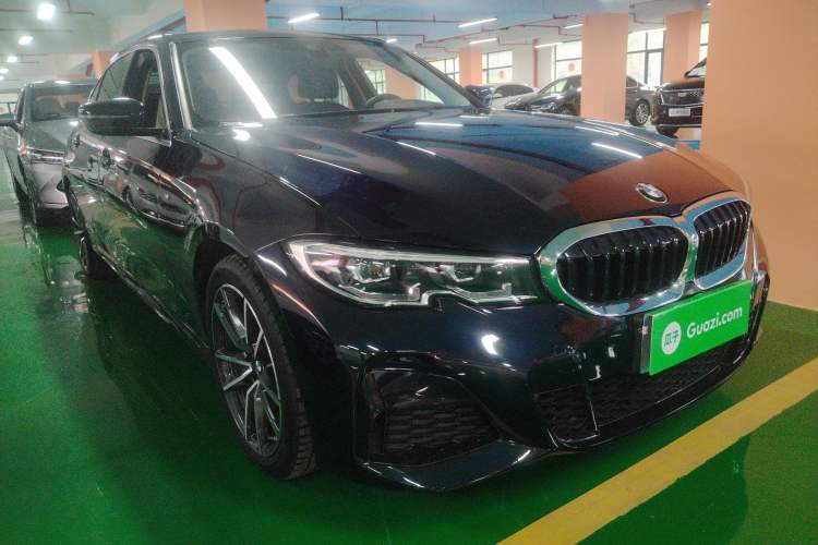 Used BMW 3 Series 2021 Restyled 325Li M Sport Package Front Right 45 Deg