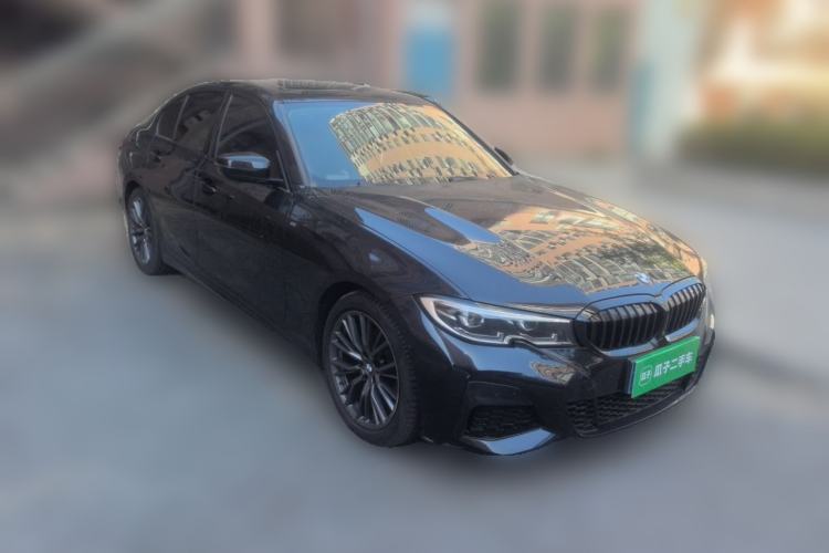 Used BMW 3 Series 2021 Second Facelift 325i M Sport Night Edition Package Front Right 45 Deg