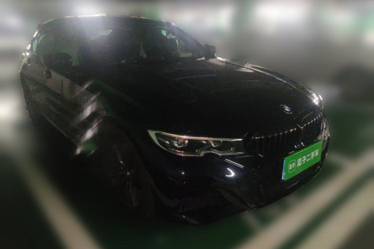 Used BMW 3 Series 2021 Second Facelift 325Li M Sport Night Edition Package Front Right 45 Deg