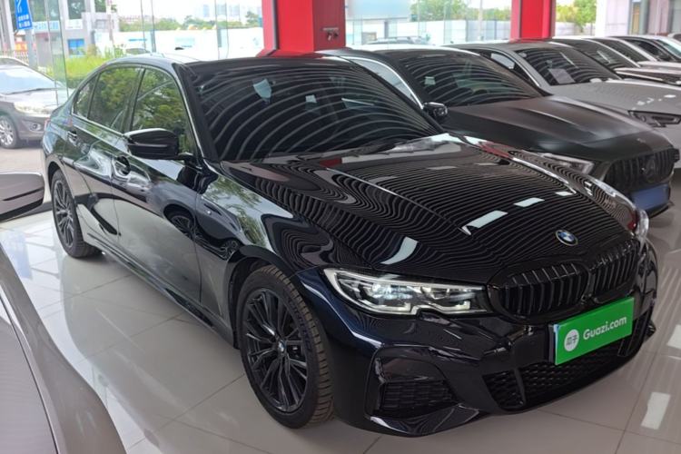 Used BMW 3 Series 2021 325Li M Sport Shadowline Package Front Right 45 Deg