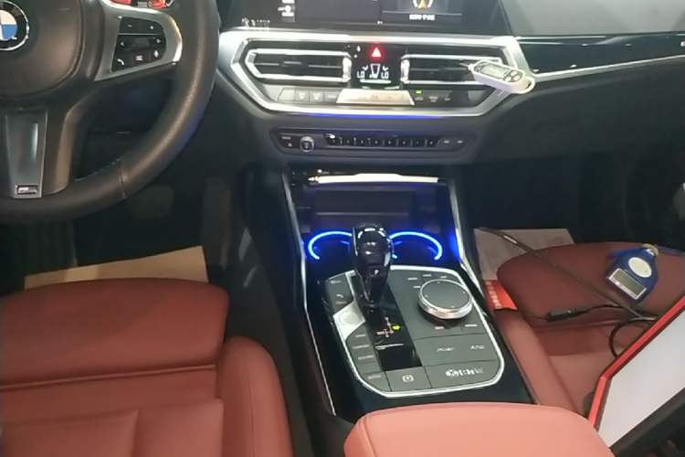 Used BMW 3 Series 2021 Second Facelift 320Li M Sport Package Gear Lever