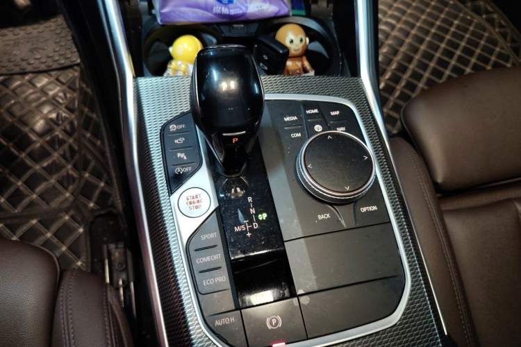 Used BMW 3 Series 2021 Second Facelift 325i M Sport Night Edition Package Gear Lever