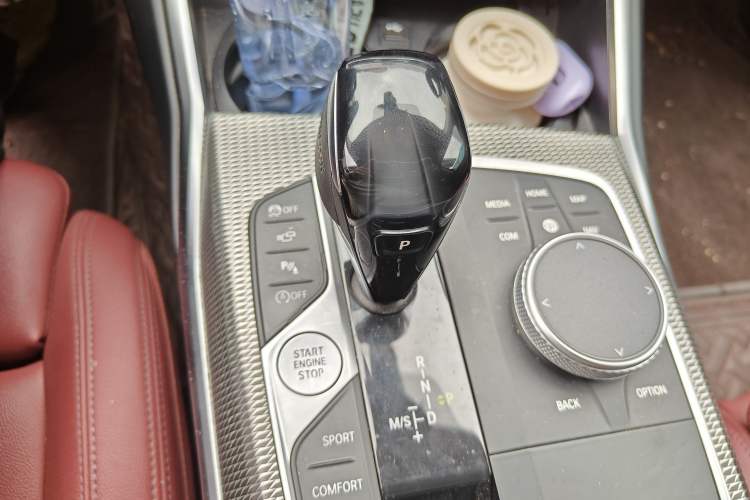 Used BMW 3 Series 2021 330i M Sport Night Edition Gear Lever