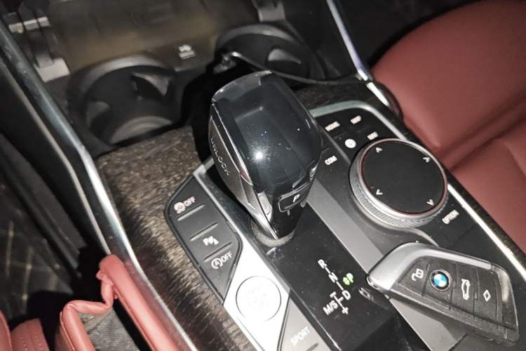 Used BMW 3 Series 2021 Restyled 325Li M Sport Package Gear Lever