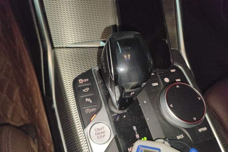 Used BMW 3 Series 2021 325Li M Sport Shadowline Package Gear Lever