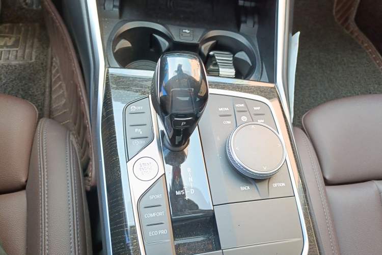 Used BMW 3 Series 2021 Restyled 325Li M Sport Package Gear Lever