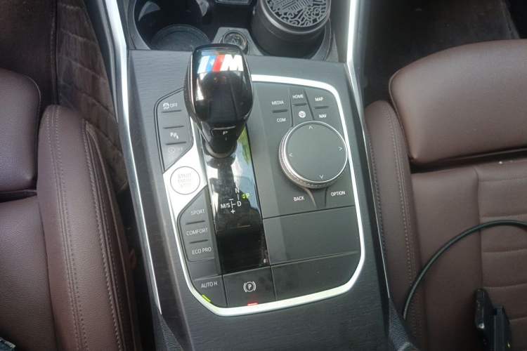 Used BMW 3 Series 2021 Restyled 325i M Sport Package Gear Lever