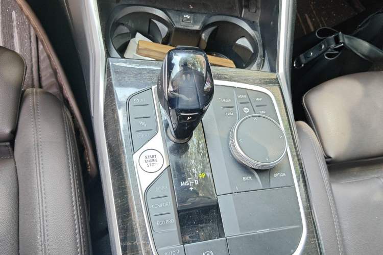 Used BMW 3 Series 2021 Restyled 325Li M Sport Package Gear Lever