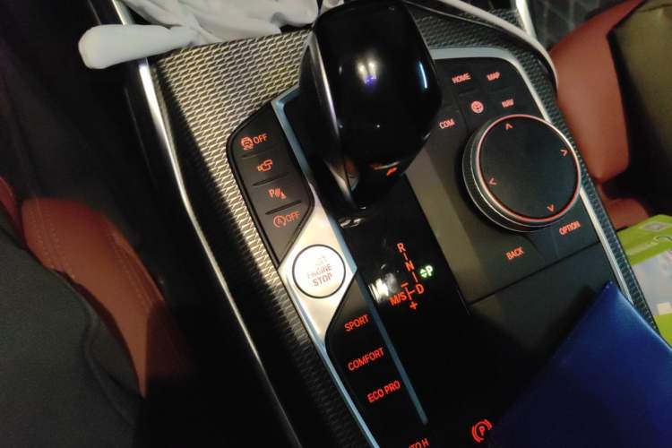 Used BMW 3 Series 2021 Second Facelift 330Li xDrive M Sport Night Edition Package Gear Lever
