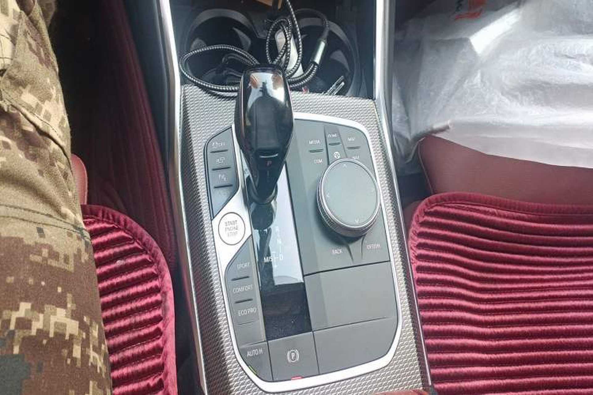 Used BMW 3 Series 2021 325i M Sport Night Edition package Gear Lever