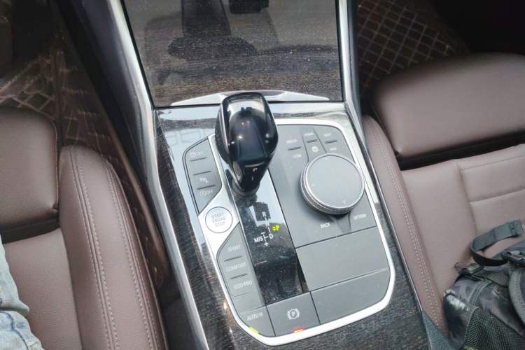 Used BMW 3 Series 2021 Second Facelift 325Li M Sport Package Gear Lever