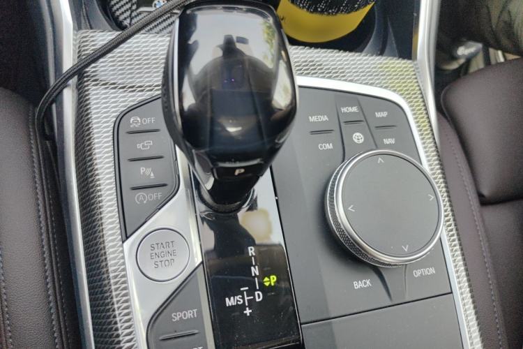 Used BMW 3 Series 2021 Second Facelift 330i M Sport Night Edition Package Gear Lever