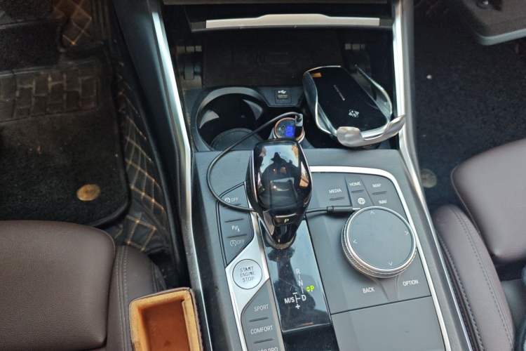 Used BMW 3 Series 2021 325i M Sport Package Gear Lever