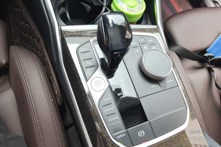 Used BMW 3 Series 2021 325Li M Sport Package Gear Lever